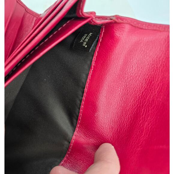 Coach Soho Soft Leather Pleated Trifold Wallet - Picture 5 of 5